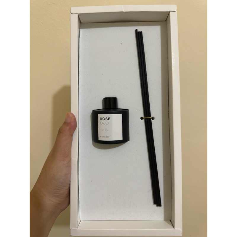 RED DIFFUSER LUINO BEAUTY