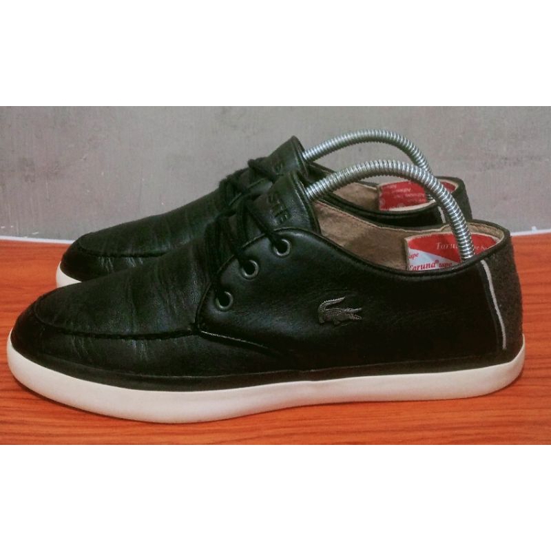 Sepatu Kulit LACOSTE Logo besi black Original