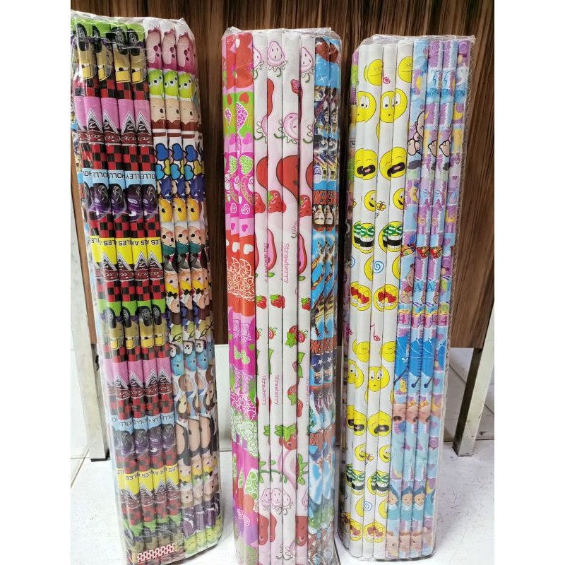 

kado gulung karakter random (isi 50)