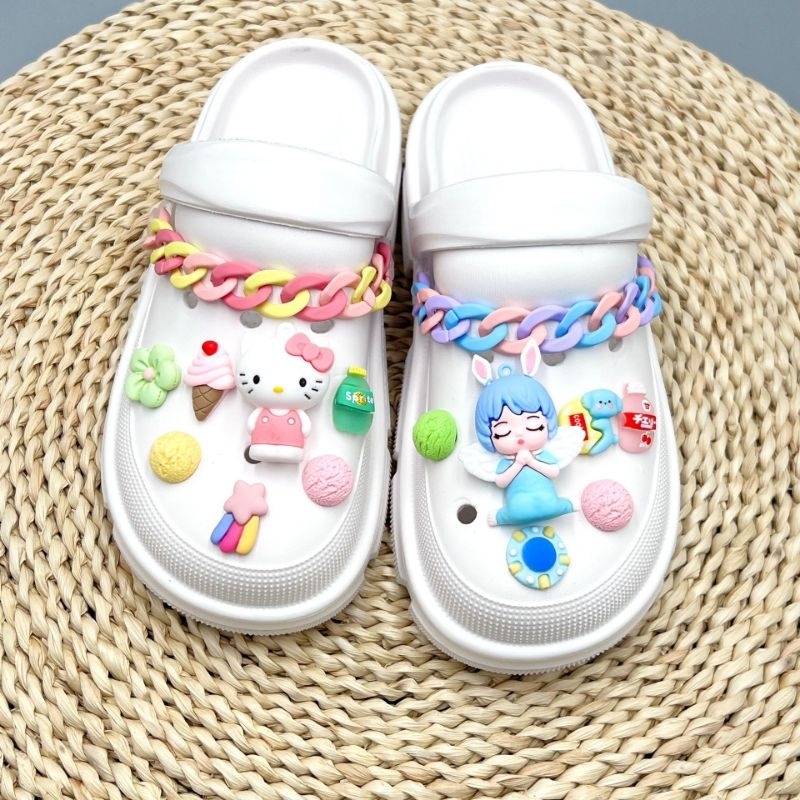 (New) 05 Sendal Crocs Fuji Wanita Rantai Hello Kitty Singapore Free Box Cantikk