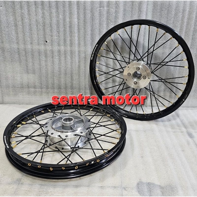 velg jari-jari 140/160 ring 17Vixion old satu paket sudah di rakit tinggal pasang saja