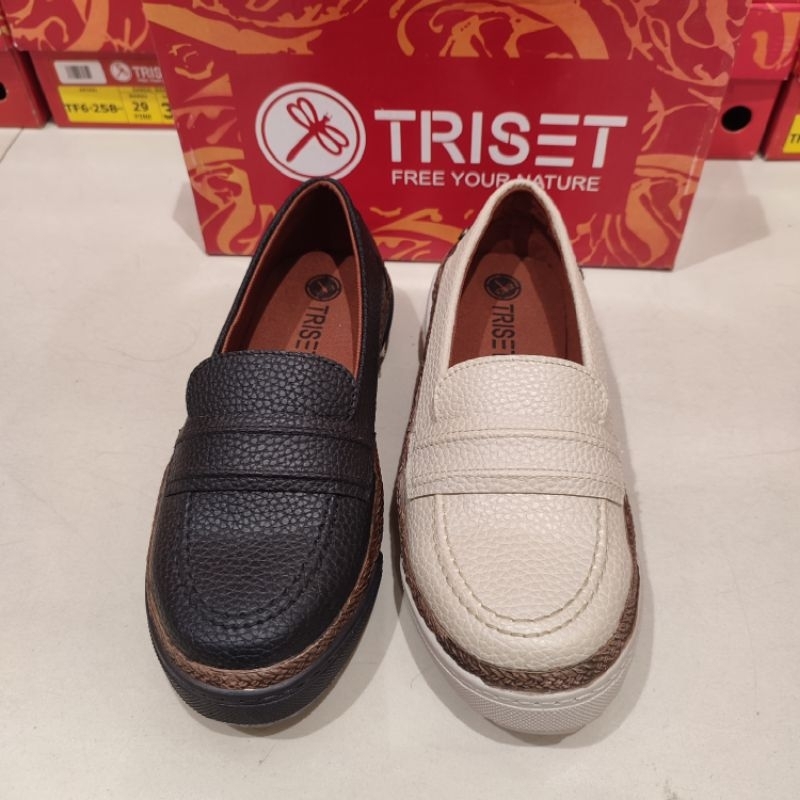 Triset sepatu wanita original