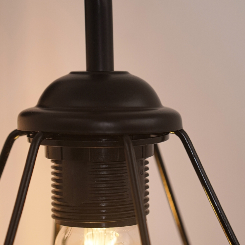 Lampu Tempel Dinding Minimalis Kap Besi Diamon