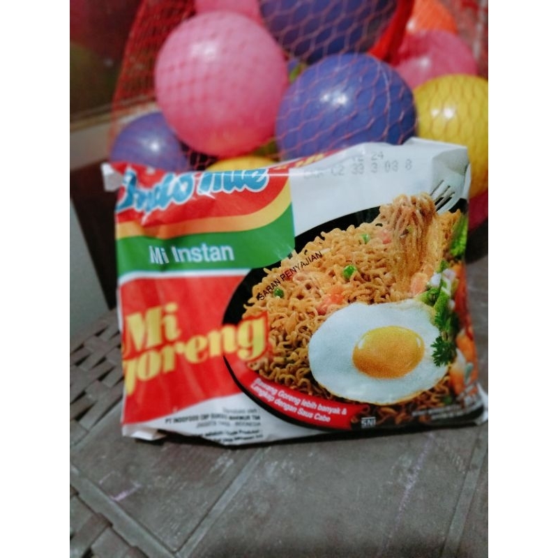 

indomie goreng murah poll paketan 5 pcs