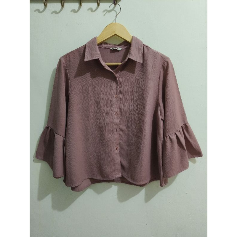 Preloved Blouse ADA WOMAN