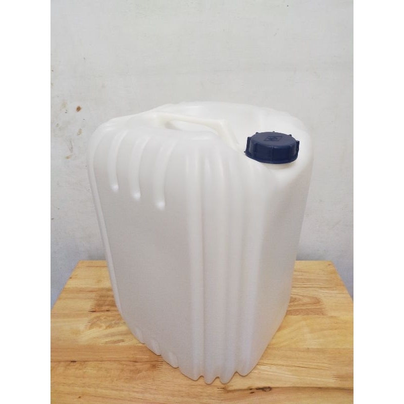 Jerigen 35 Liter / Jerigen Putih Besar Plastik 35 Liter / Jerigen Plastik Tebal 35 Liter / Jerigen D