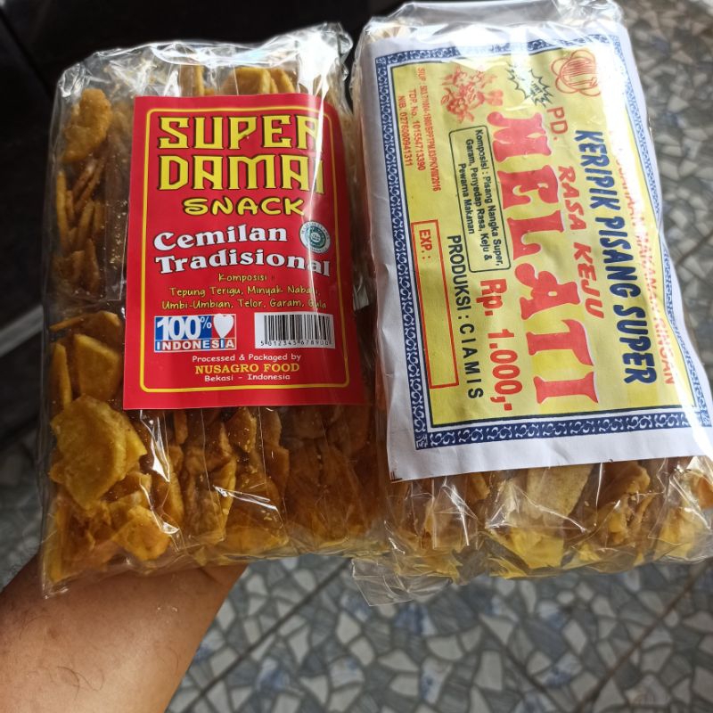 

Makanan Ringan Keripik Pisang Rasa ASIN & MANIS Isi 12 Pcs