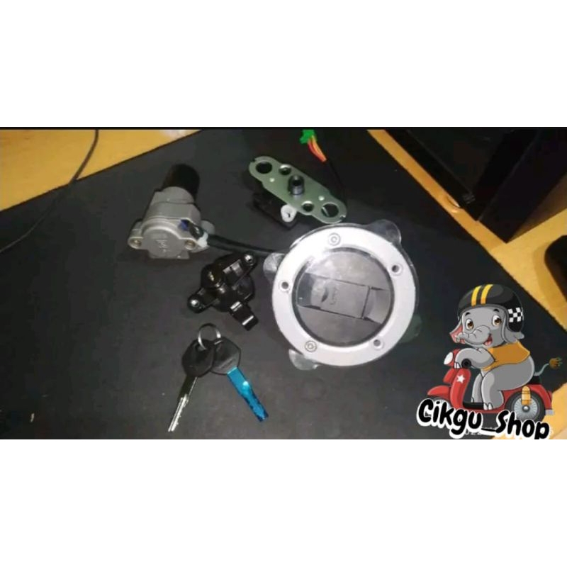 Kunci Kontak 1 Set Assy Suzuki Thunder HAK New 125 Original SGP 100%