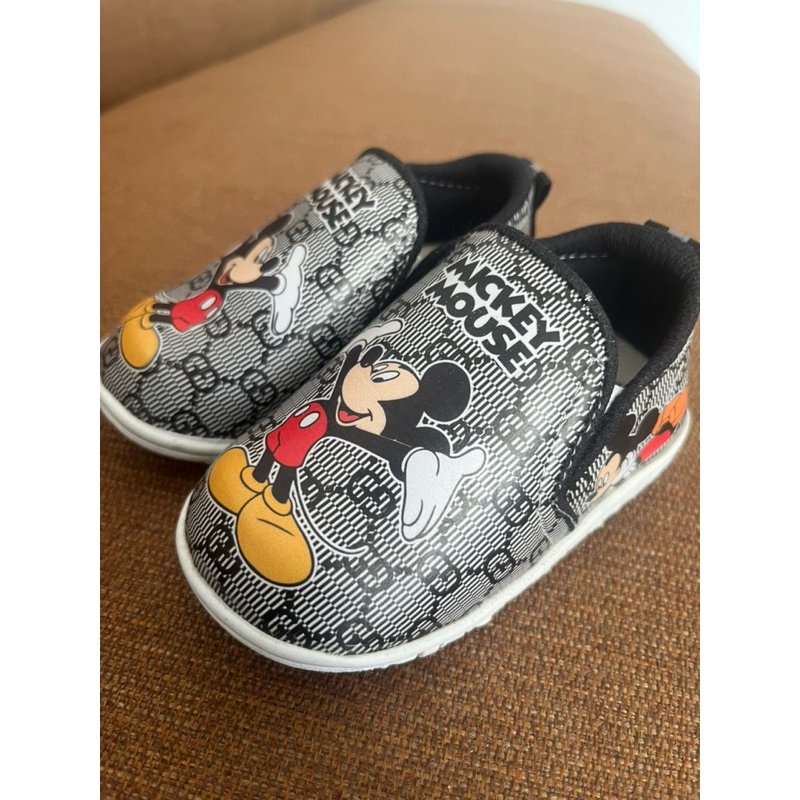 Sepatu slip on anak bayi gucci mickey mouse unisex