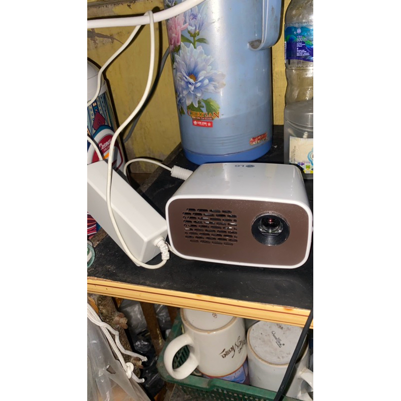 proyektor LG minibeam