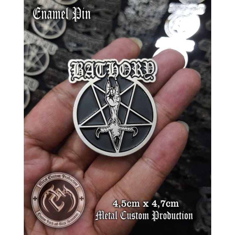 Enamel Pin Badge Metal Bathory / Pin Badge / Pin Band