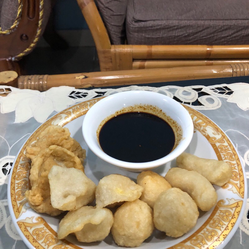 

Paket pempek tenggiri gabus isi 10