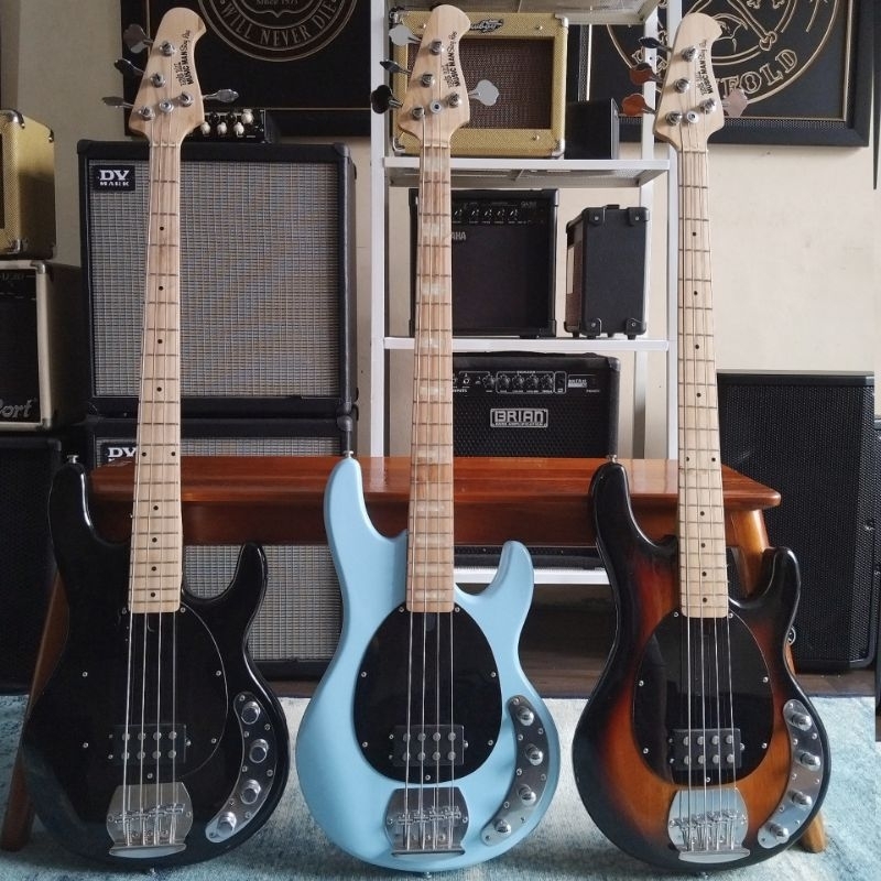 Gitar Bass Elektrik Musicman