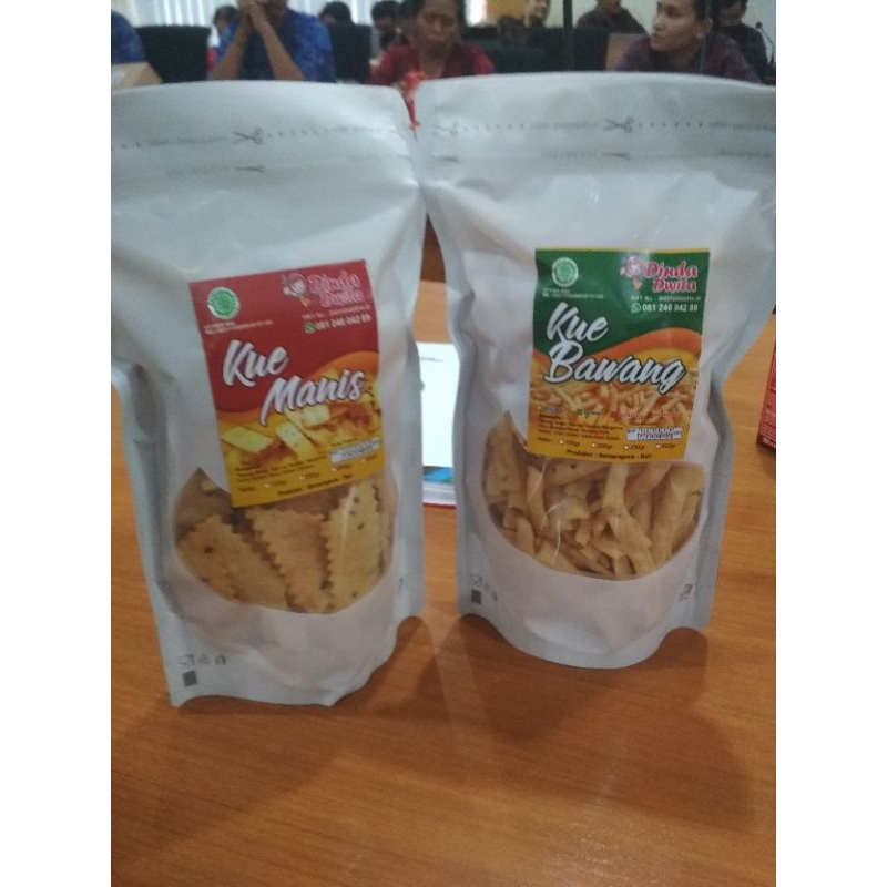 

kue bawang