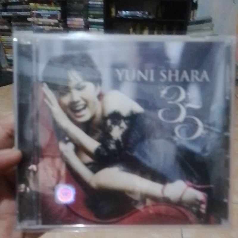 CD YUNI SHARA 35