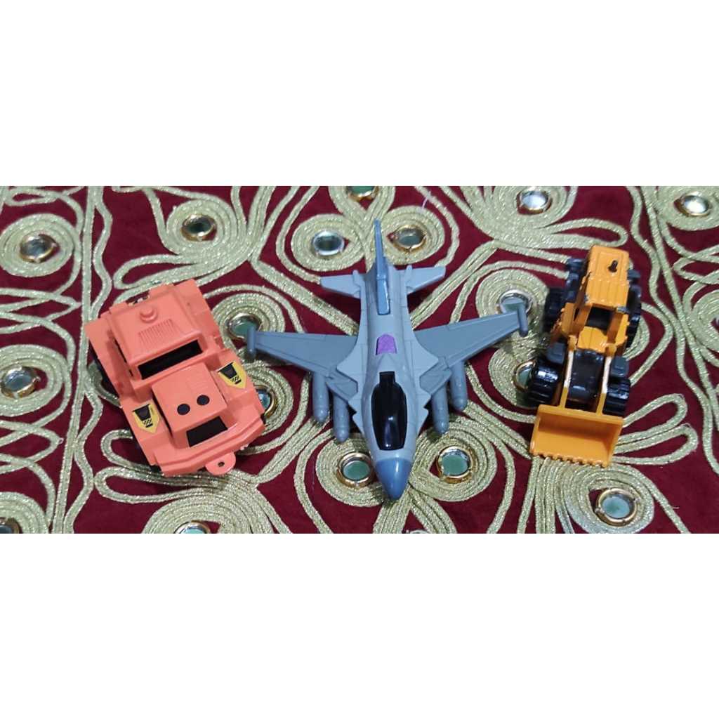 3 Mainan Bekas/Mobil Kontruksi Sekop, Jeep dan Pesawat