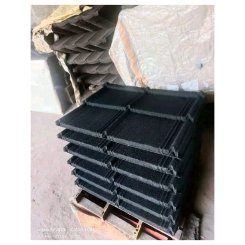 GENTENG METAL PASIR UKURAN 2 x 2 WARNA HITAM