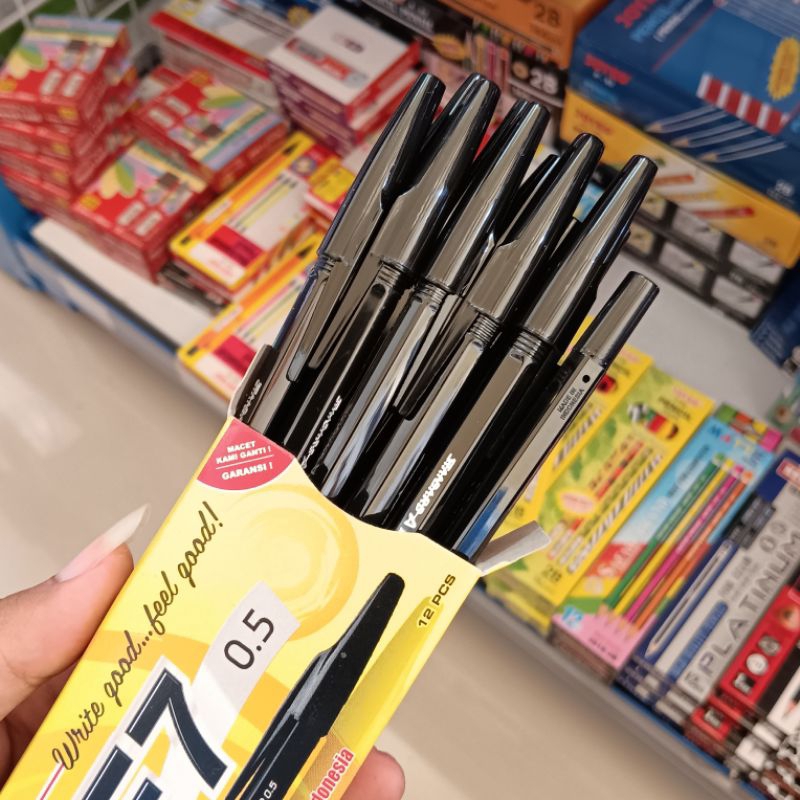 

ballpen AE7 hitam murah 1 pack (12pcs)