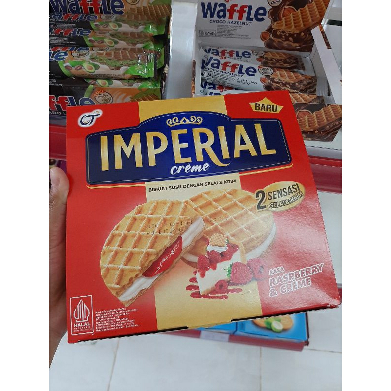 

IMPERIAL CREME BISCUIT 27 GR 1 Box Isi 12 pcs All Variant