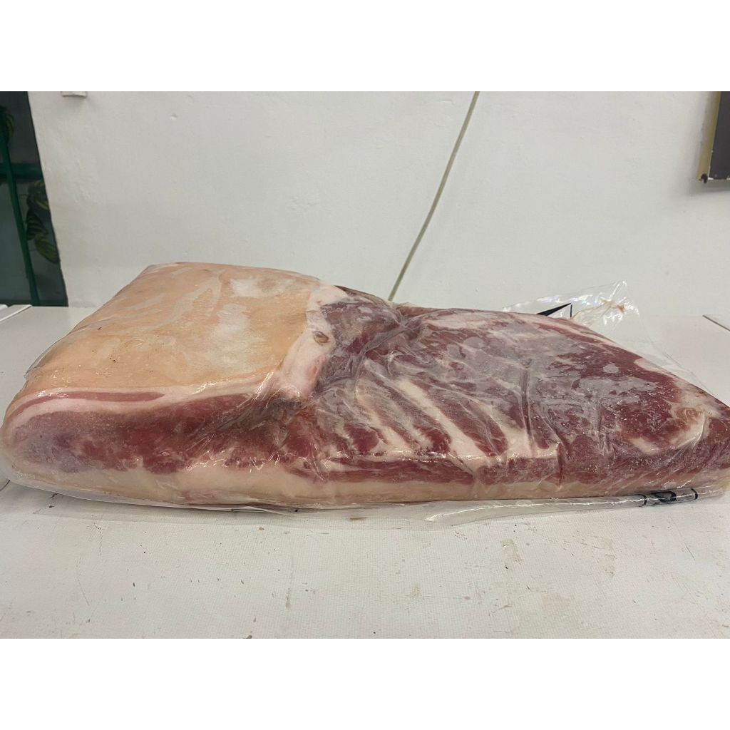 

DAGING BABI PORK BELLY/SAMCAN DANISH CROWN IMPORT DENMARK