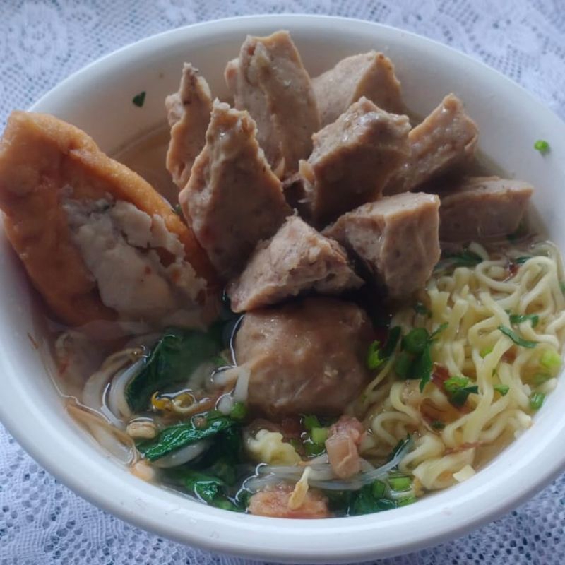 

Bakso jumbo urat