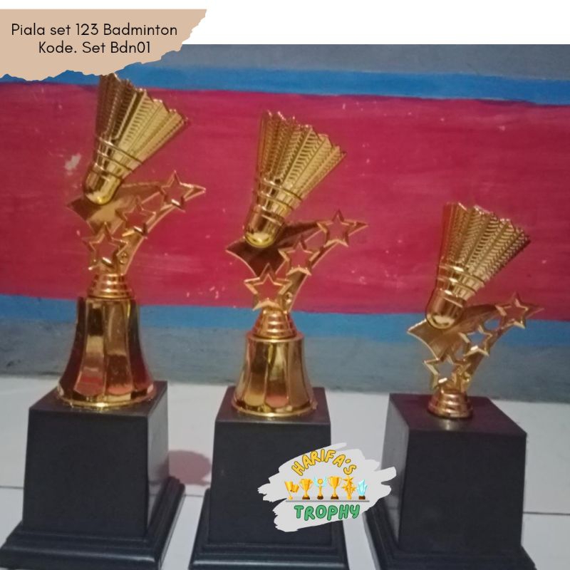Piala trophy set 123 dan satuan tinggi badminton/bulutangkis