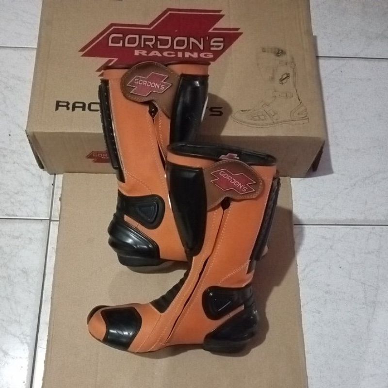 Sepatu Road Race 39 Gordon Orange Hitam promooo...