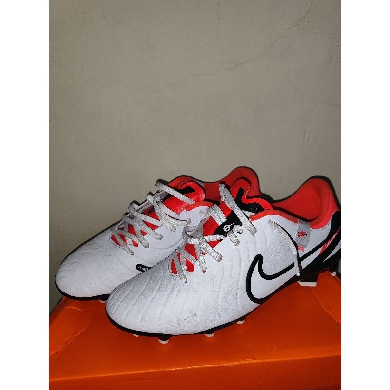 Tiempo Legend 10 Academy