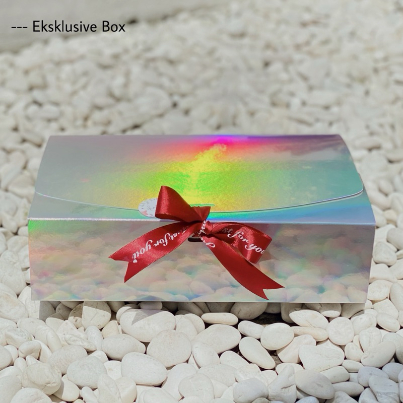 

GIFT 2 ( EKSKLUSIVE GIFT BOX ) kado pernikahan / kado wisuda / kado ulang tahun dll