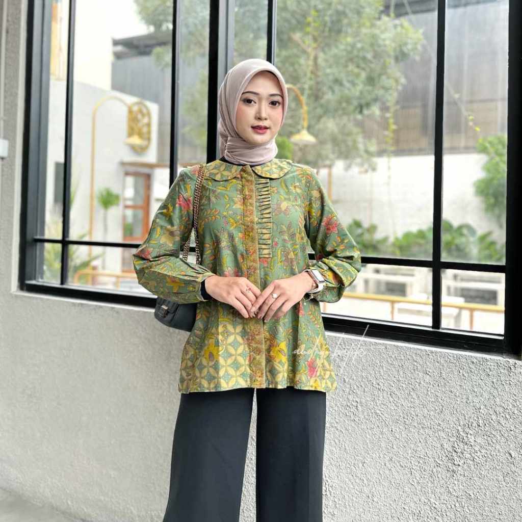 Grade Ori Audry Batik - Cindy - Blouse Batik Kerja Wanita Panjang Hijab Modern Motif Bunga Maroon