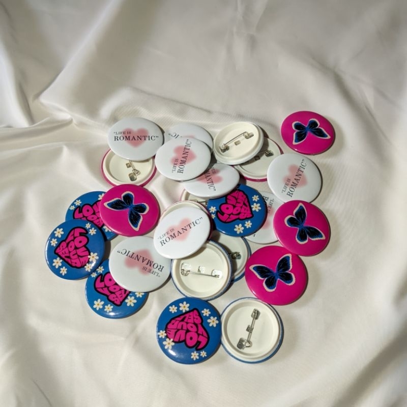 PIN tas aestetic Pin aestetic Pin lucu Pin tas slempang dan totebag AKSESORISQ