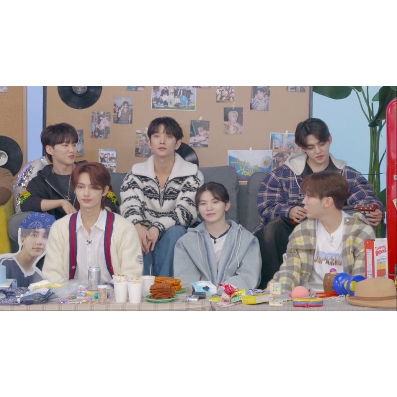 BOOKED PELUNASAN Yizhiyu A