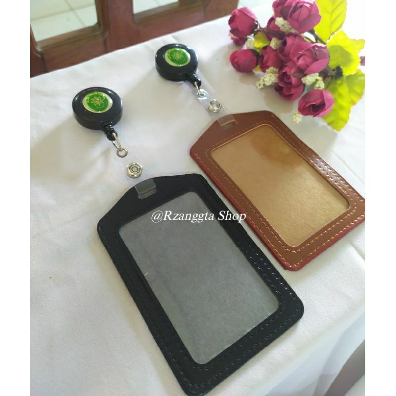 

ID Card Holder Yoyo Kulit Mahkamah Agung