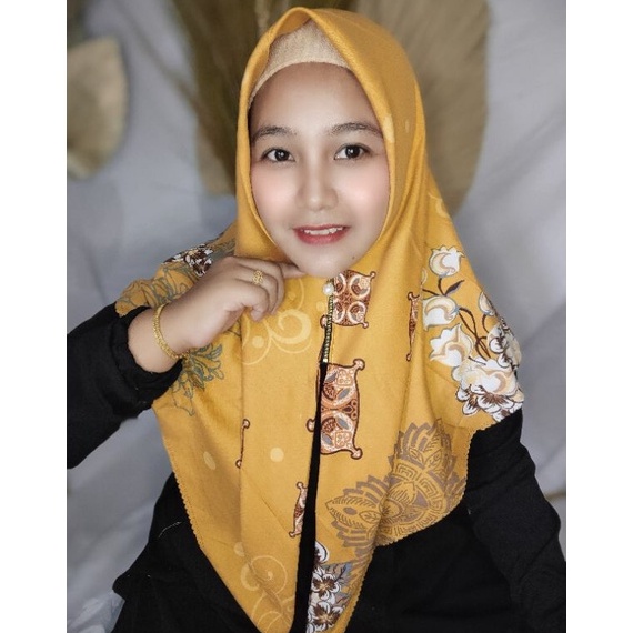 Paling Dicari HIJAB INSTAN ZIPPER HIJAB SEGIEMPAT INSTAN ZIPPER MOTIF