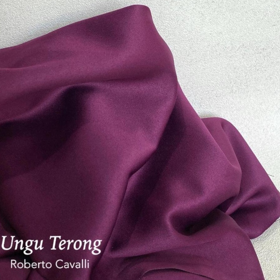 DISKON Kain Roberto Cavalii  bahan furing satin Roberto Cavalli  harga persetengah Meter
