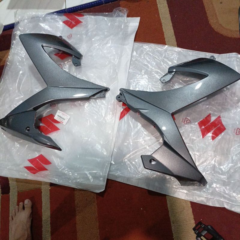 Body sayap depan satria Fu facelift abu2 grey ori sgp