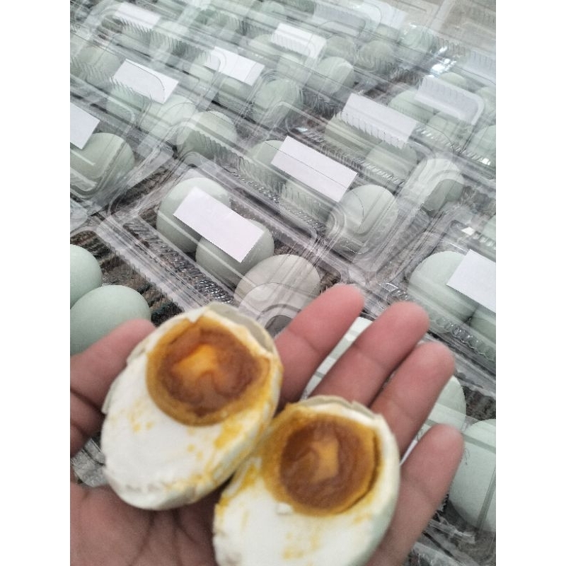 

Telur Asin Sulawesi//10 butir