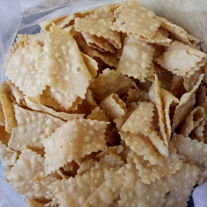 

Kripik pangsit kentang