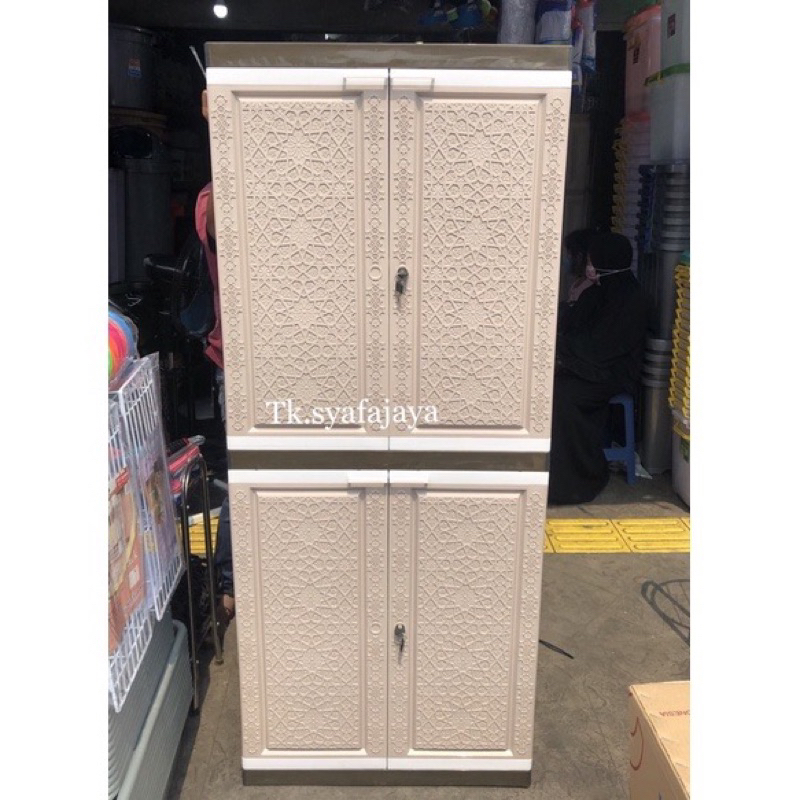 Lemari Plastik Jumbo / CLUB kunci Venezia Lemari Pakaian Plastik Jumbo