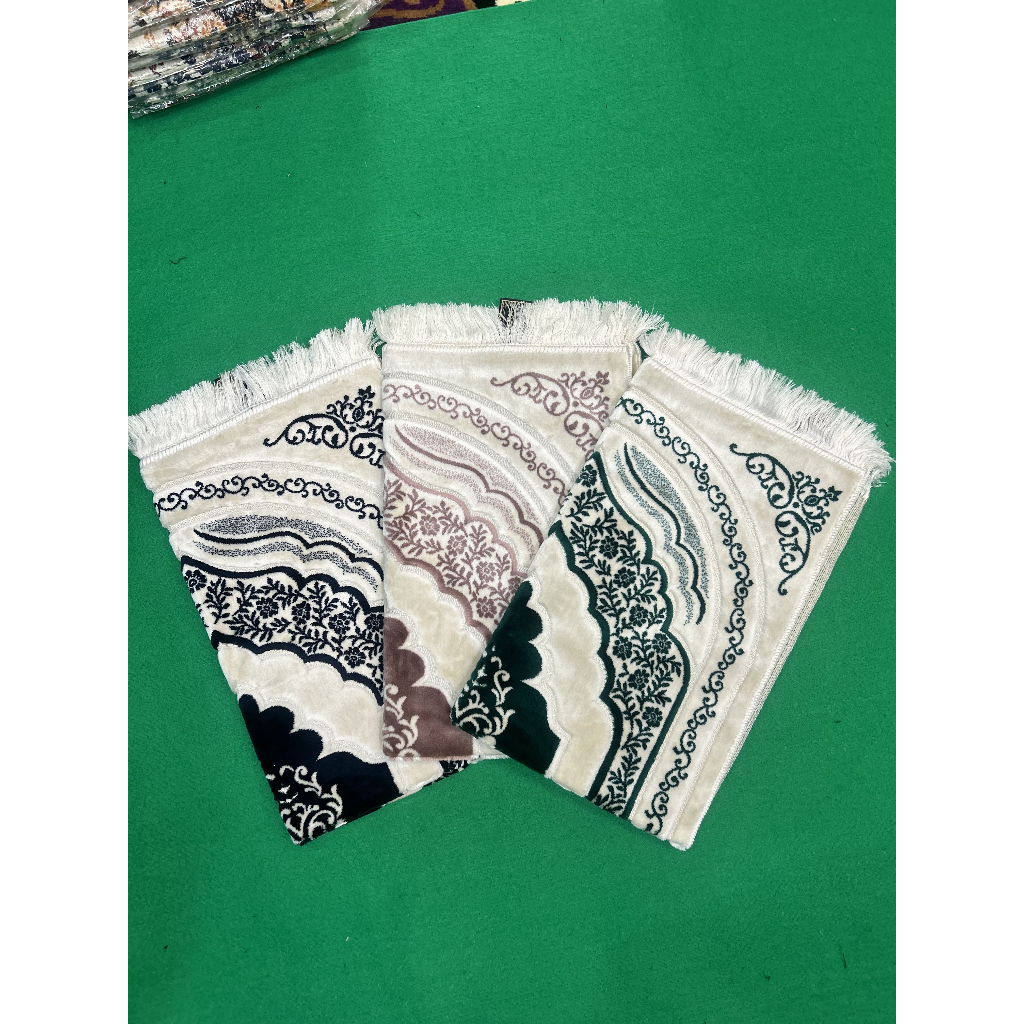 Sajadah Aydin Sajadah lembut dan tebal Sajadah Halus Sajadah motif bagus Sajadah ukuran Dewasa Sajad