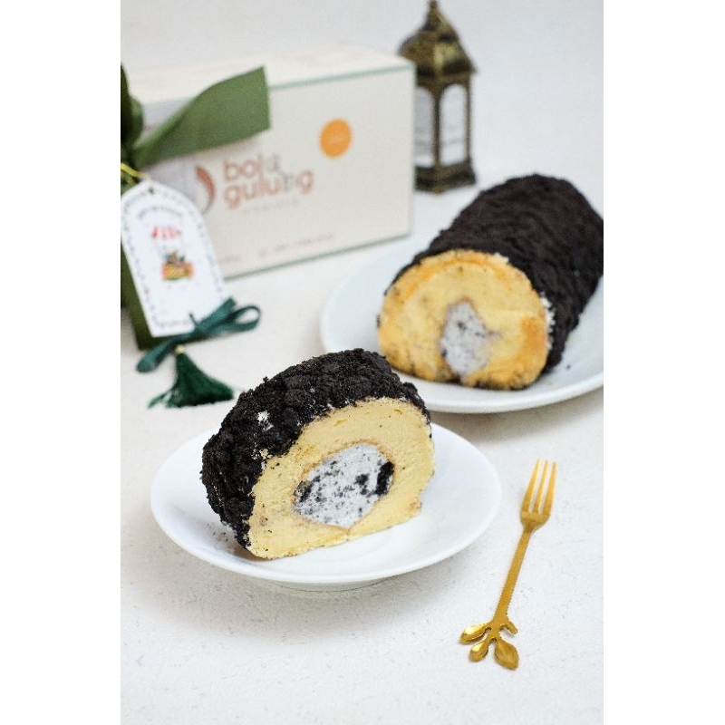 

Cookies n cream rollcake