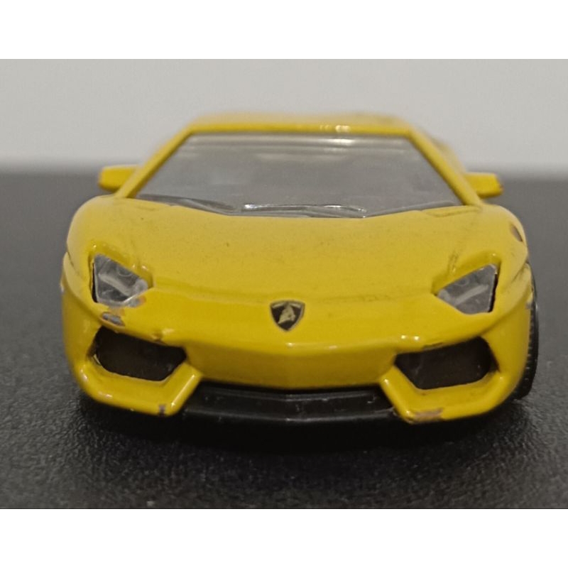 MAJORETTE LAMBORGHINI AVENTADOR KUNING