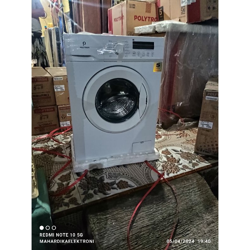 MESIN CUCI OTOMATIS POLYTRON FRONT LOADING PFL7051 (7kg)