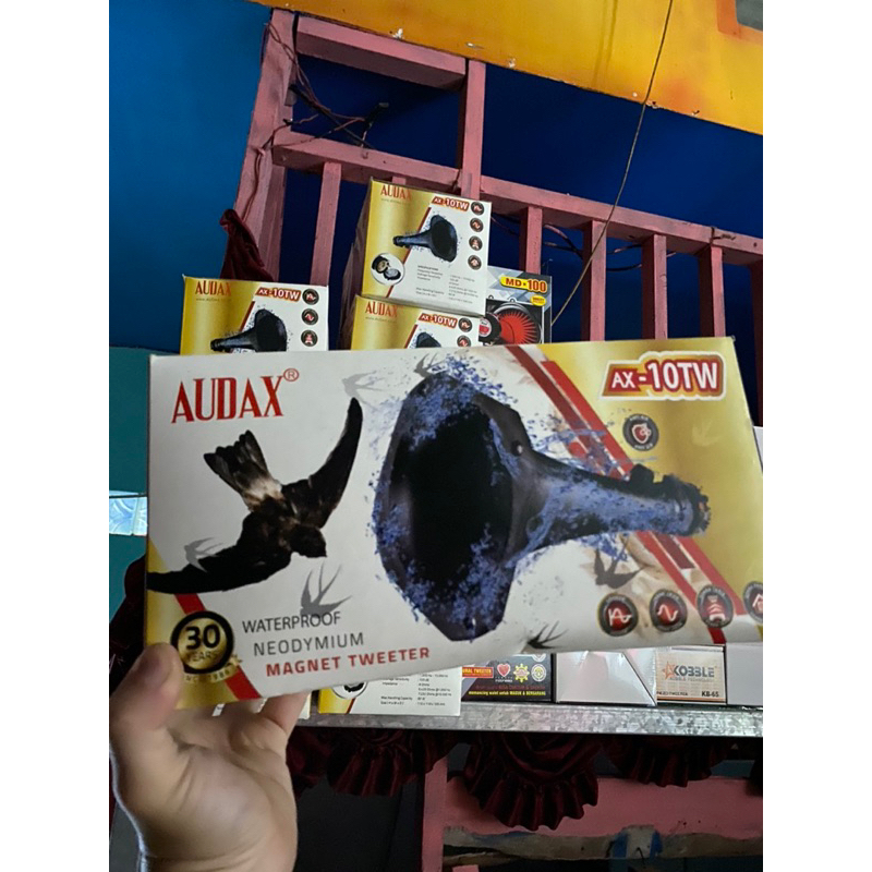 twitter audax ax 10 tw