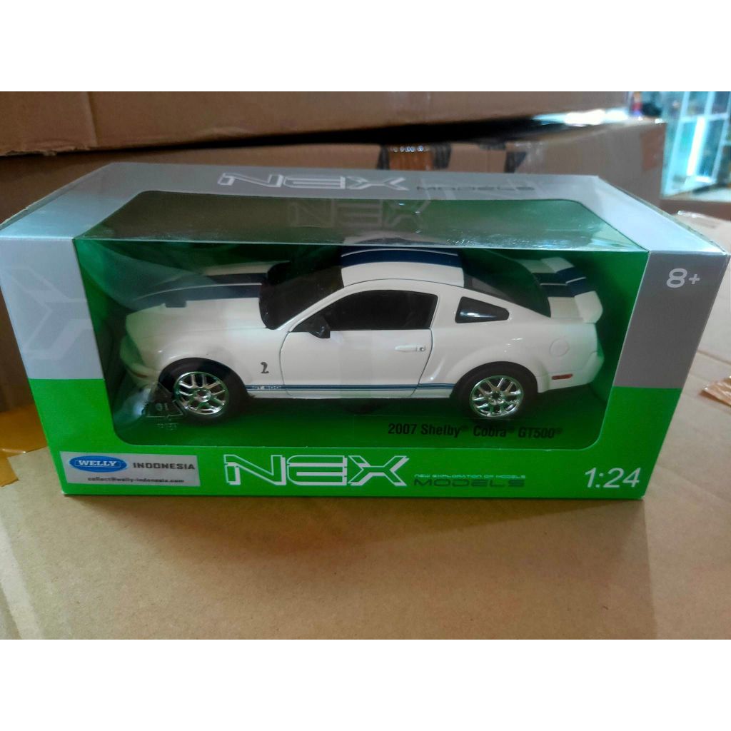 Diecast 1:24 Welly Nex 2007 Shelby Cobra GT500