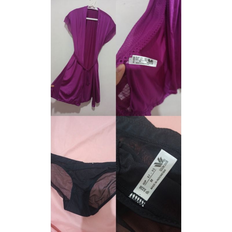 NEW lingerie kimono wacoal size M