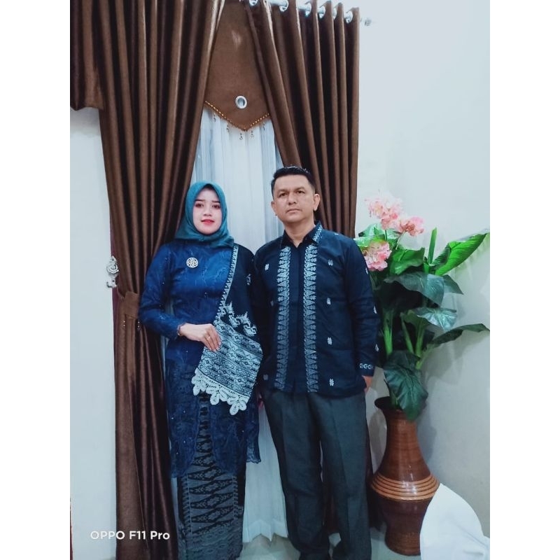 Couple set songket silungkang ( songket silungkang dan selendang+ baju songket)