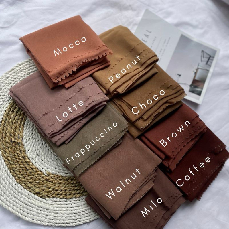 Hijab segiempat BELLA SQUARE Lasercut Premium/Bella Square LC