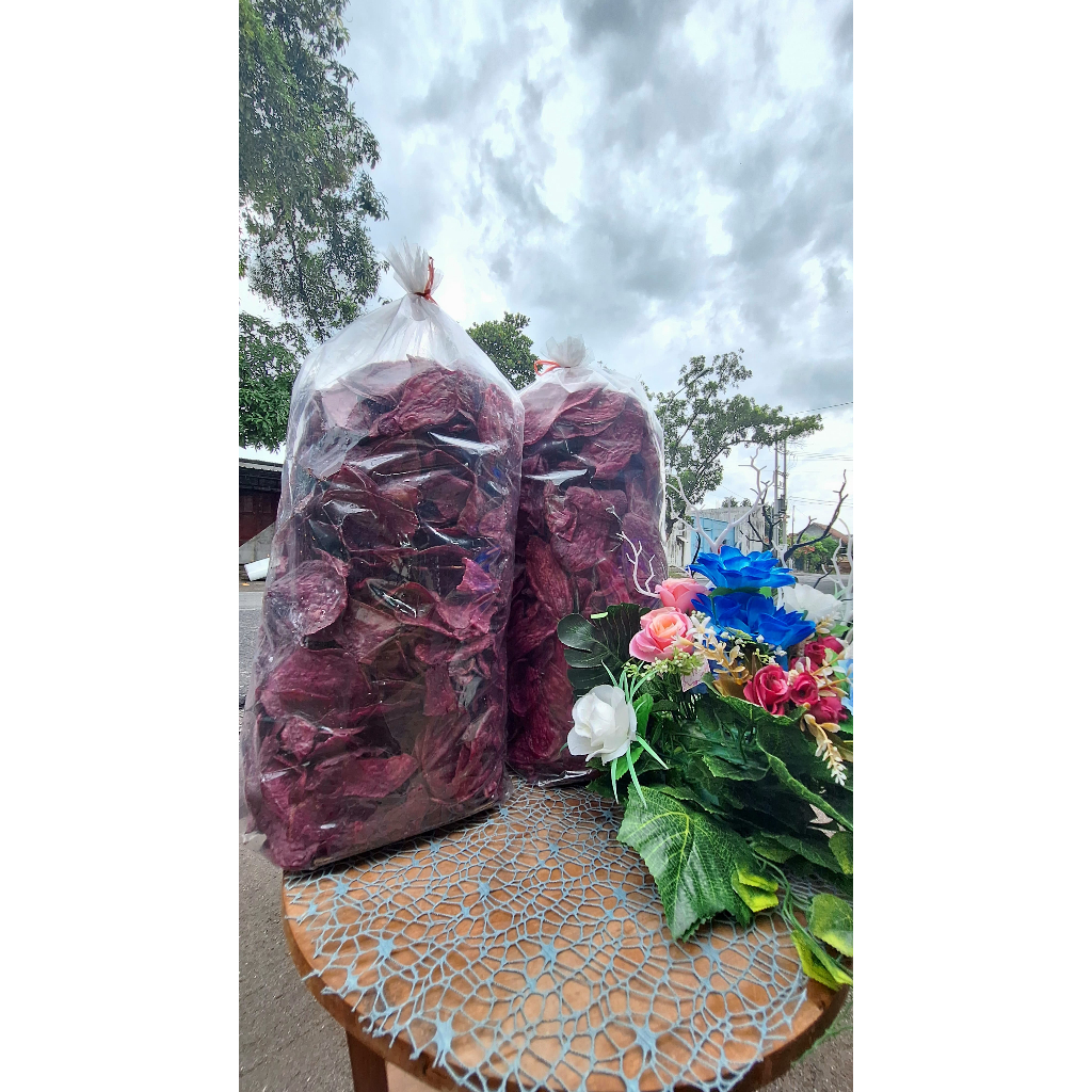 

Keripik ubi ungu/keripik telo ungu kiloan 500 gram grosir snack kiloan termurah