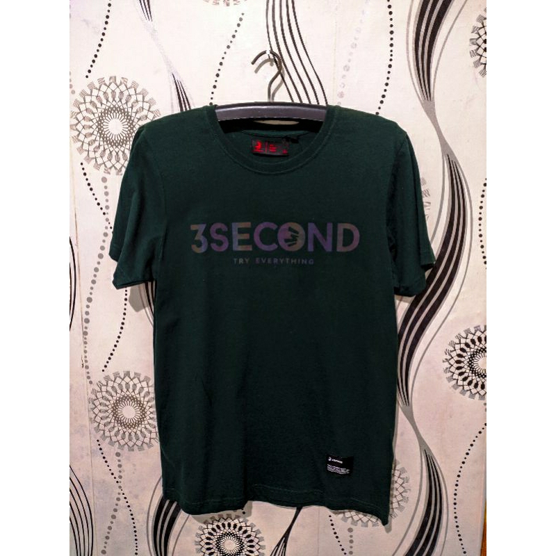 Kaos t-shirt 3second original ukuran S